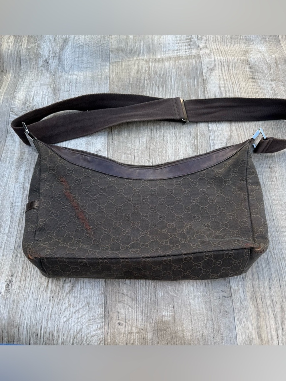 Vintage Gucci GG Canvas Monogram Messenger Bag Dark Brown Flaws** - Picture 8 of 14